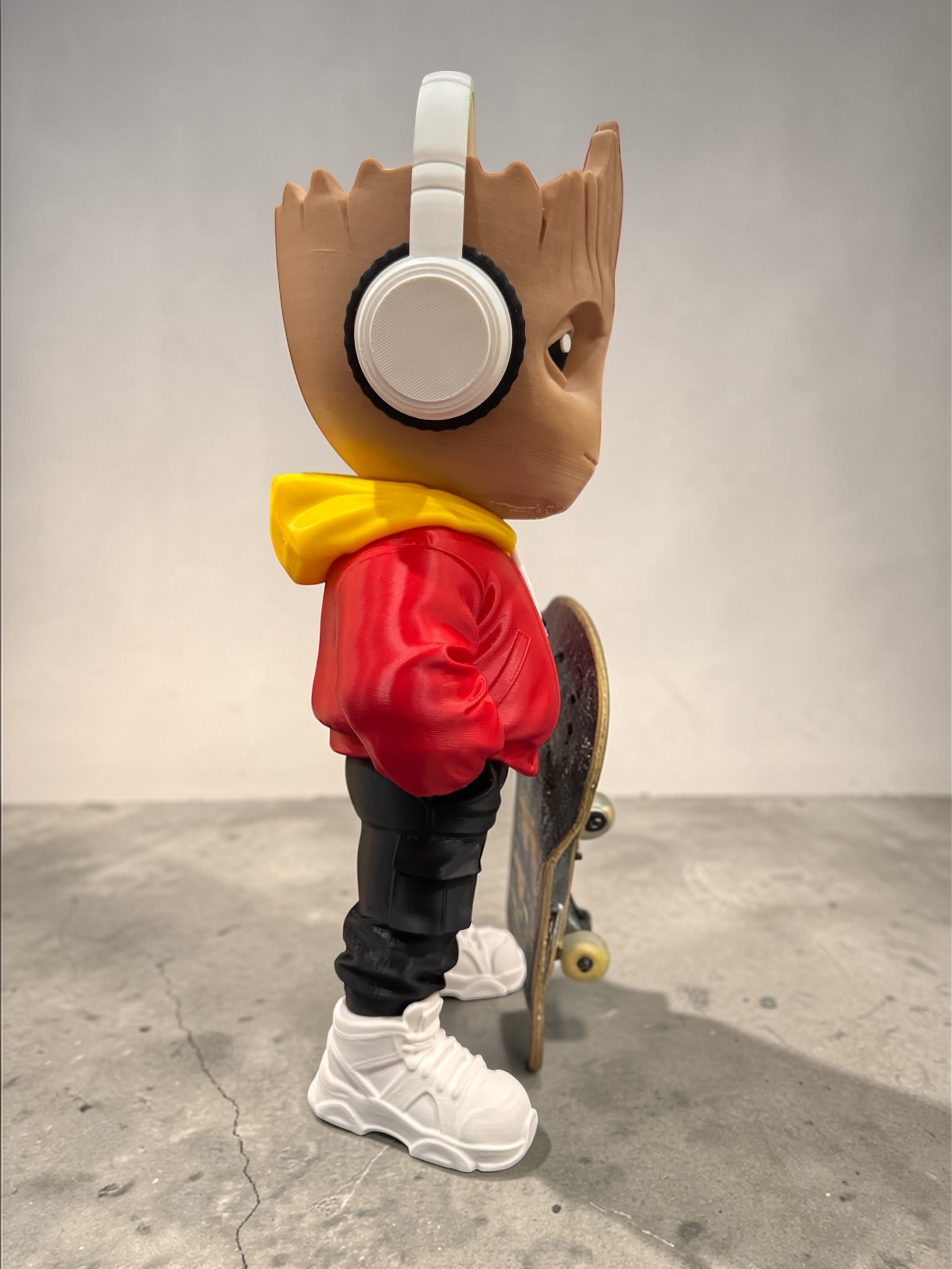 Urban Groot Collectible – 3D Printed Street Style Display Figure